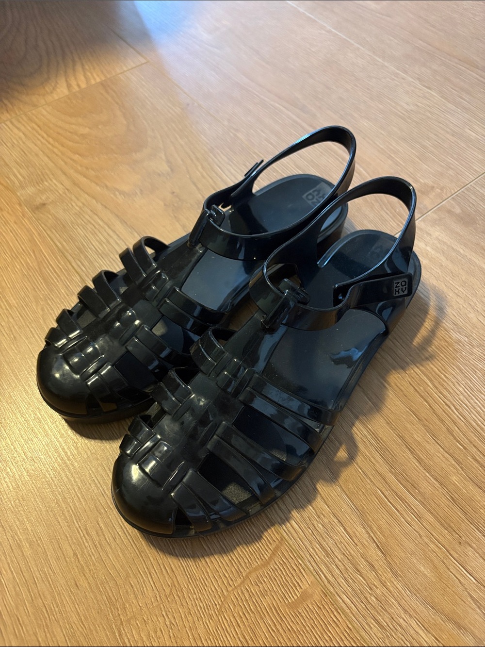 Zaxy glossy Black Jelly Shoes size 9